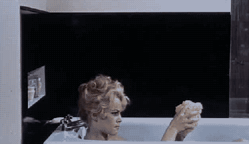 giphy.gif