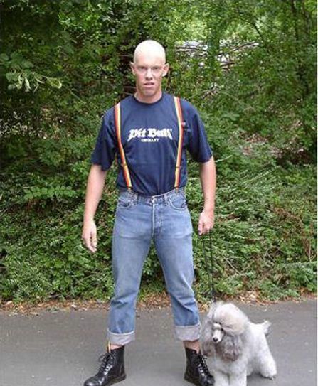 skinhead-pitbull-germany-pudel.jpg
