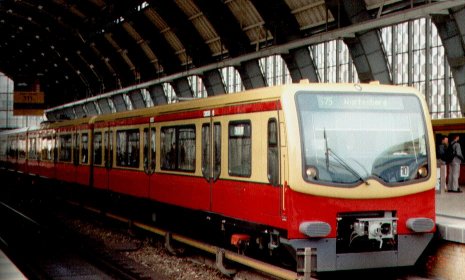 BerlinSBahn1.jpg