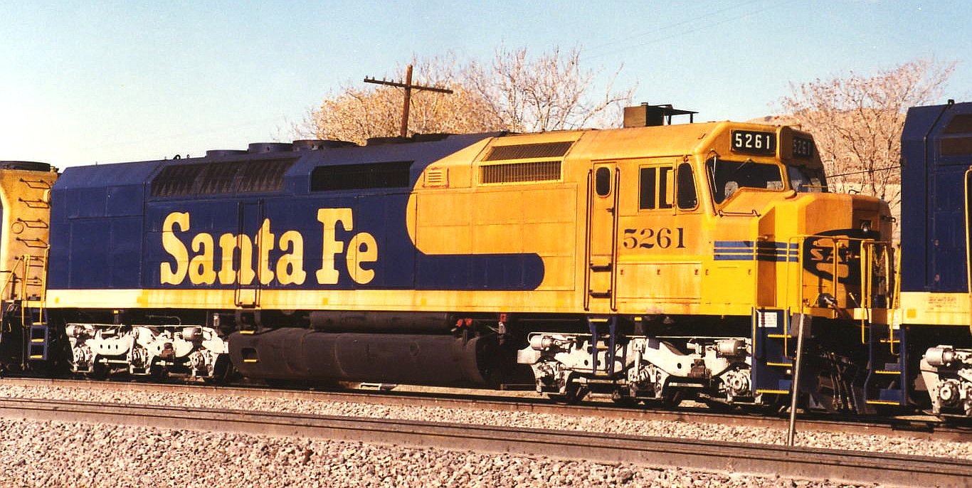 ATSF_5261_CA_Caliente.jpg