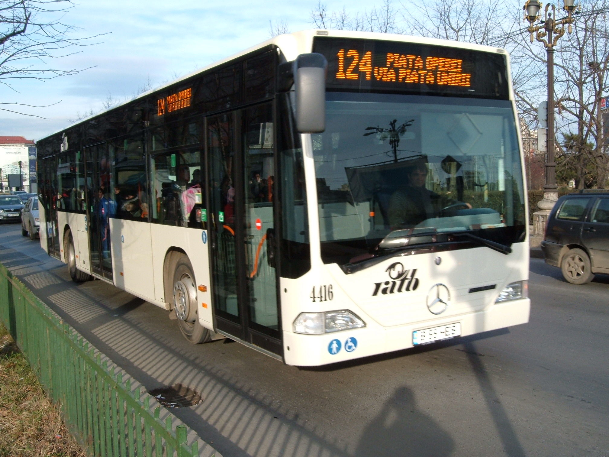4416-124:2.jpg