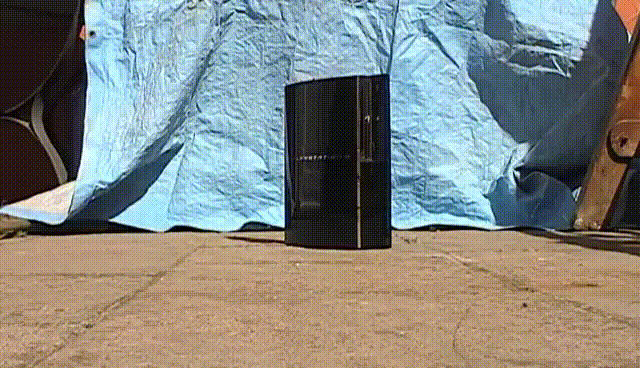 giphy.gif