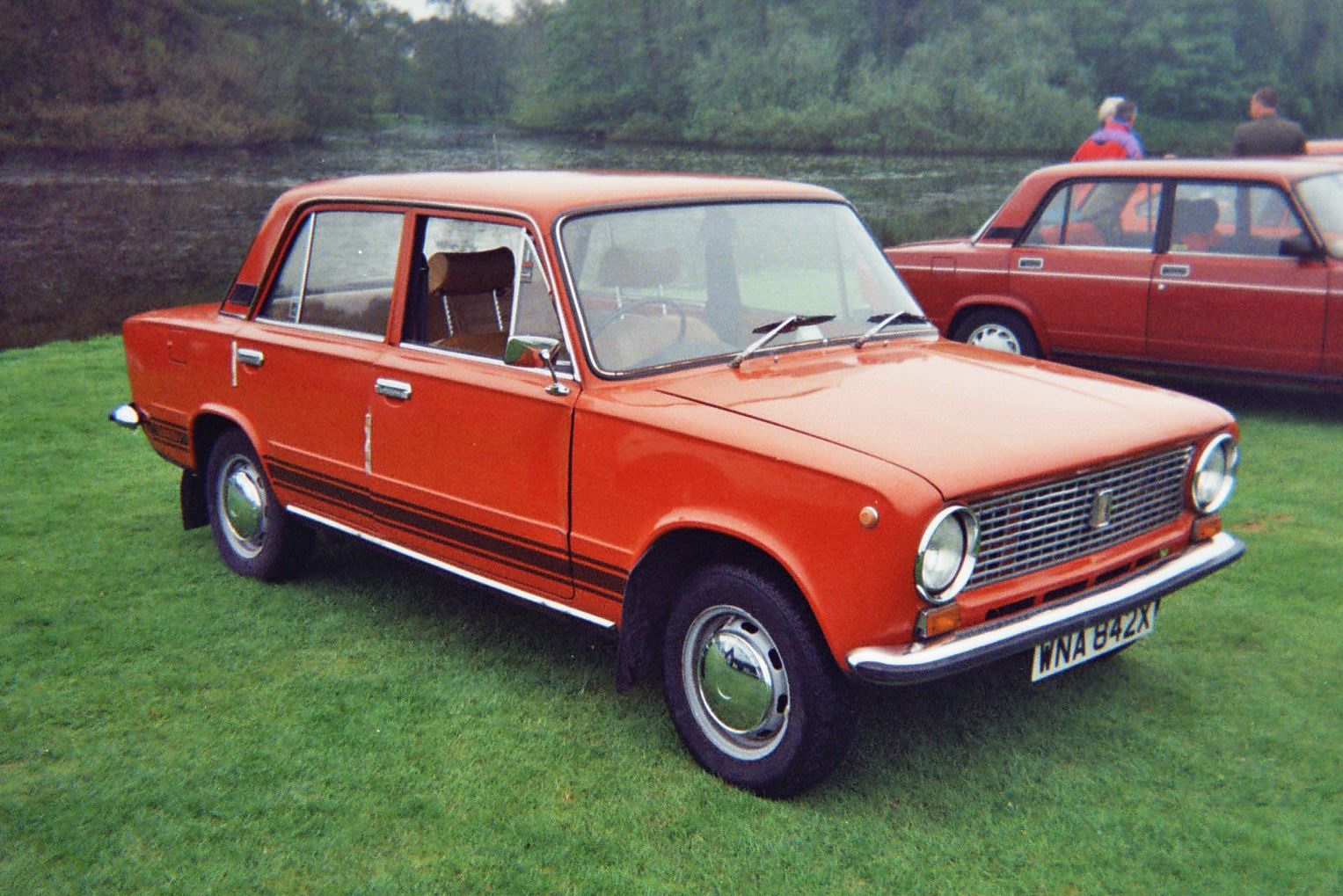 Lada_1200.jpg