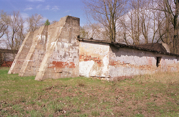 small%20bunker.jpg