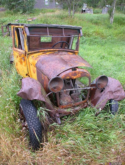 old-car-altes-auto-oldtimer-rusty-verrosteter-rostiger-chitina-alaska-usa-dscn1899.jpg
