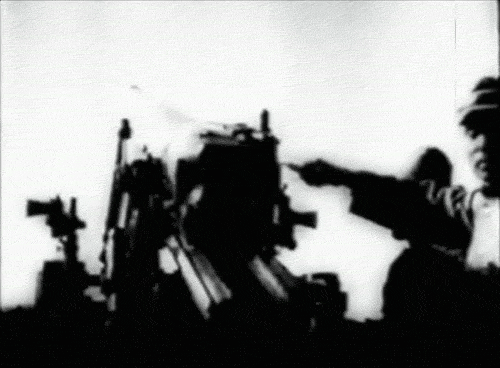 4d7aa478ed80922f.gif