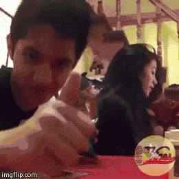 de84f2c4c2ce1044.gif