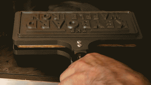 e95b12e9535f4134.gif